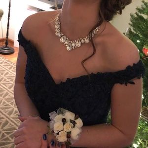 Beautiful Lace Off the shoulder Midnight Blue Evening Gown!